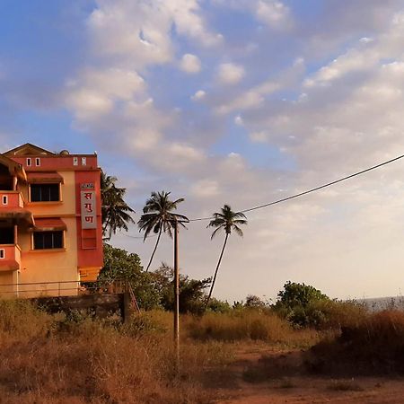 Saguntara Beach Homestay Vengurla Buitenkant foto