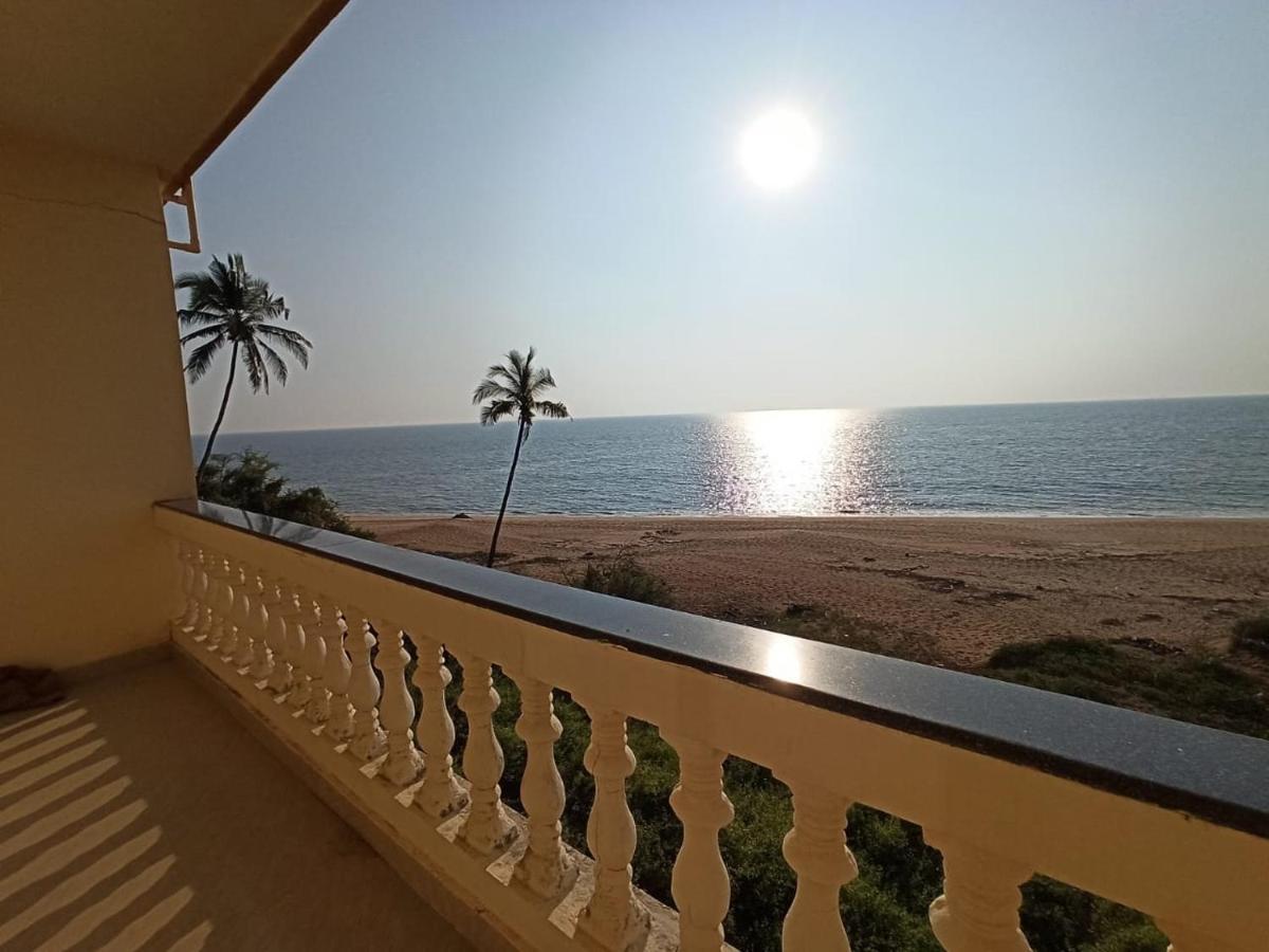 Saguntara Beach Homestay Vengurla Buitenkant foto